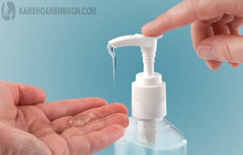 Sữa tắm nhiều chất tẩy rửa có thể gây kích ứng cho sinh dục