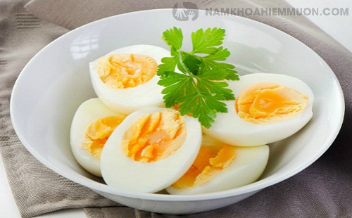 Ăn trứng gà nhiều có tốt không và tác dụng của trứng
