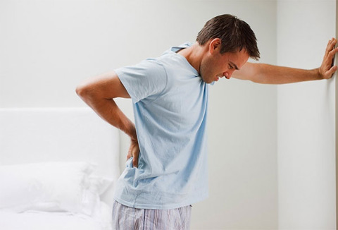 Viêm bàng quang đau lưng là triệu chứng thường gặp