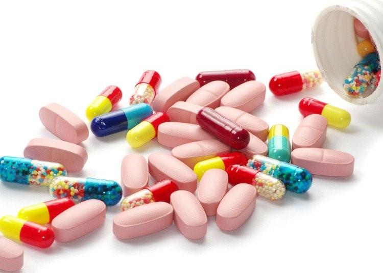 Uống kháng sinh nhiều có bị vô sinh không?